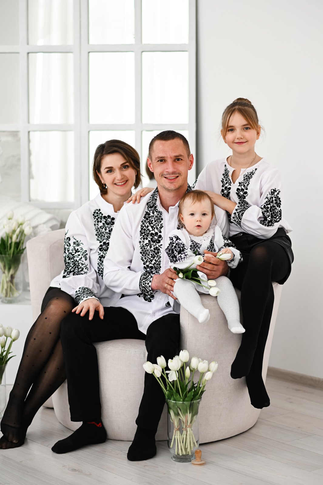 Онлайн-виставка “Свята у вашій родині”
