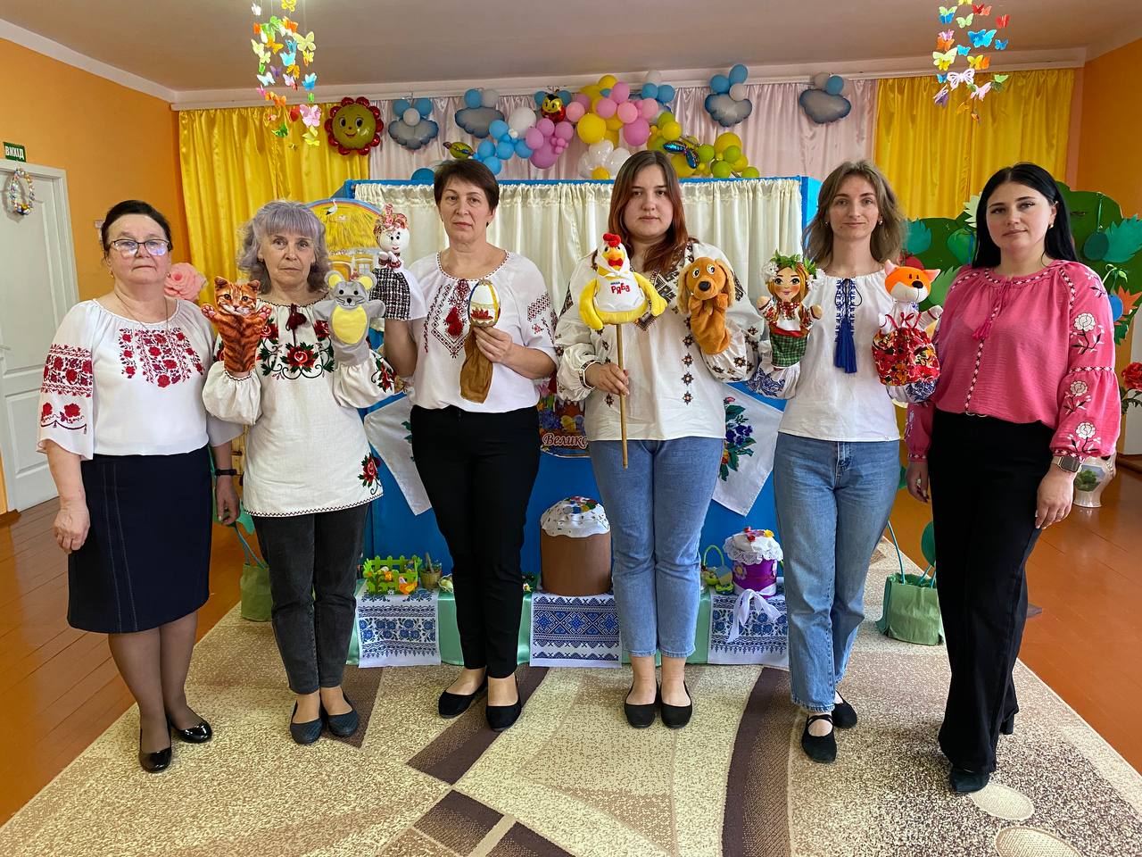 Лялькова вистава «Казка про Великдень»